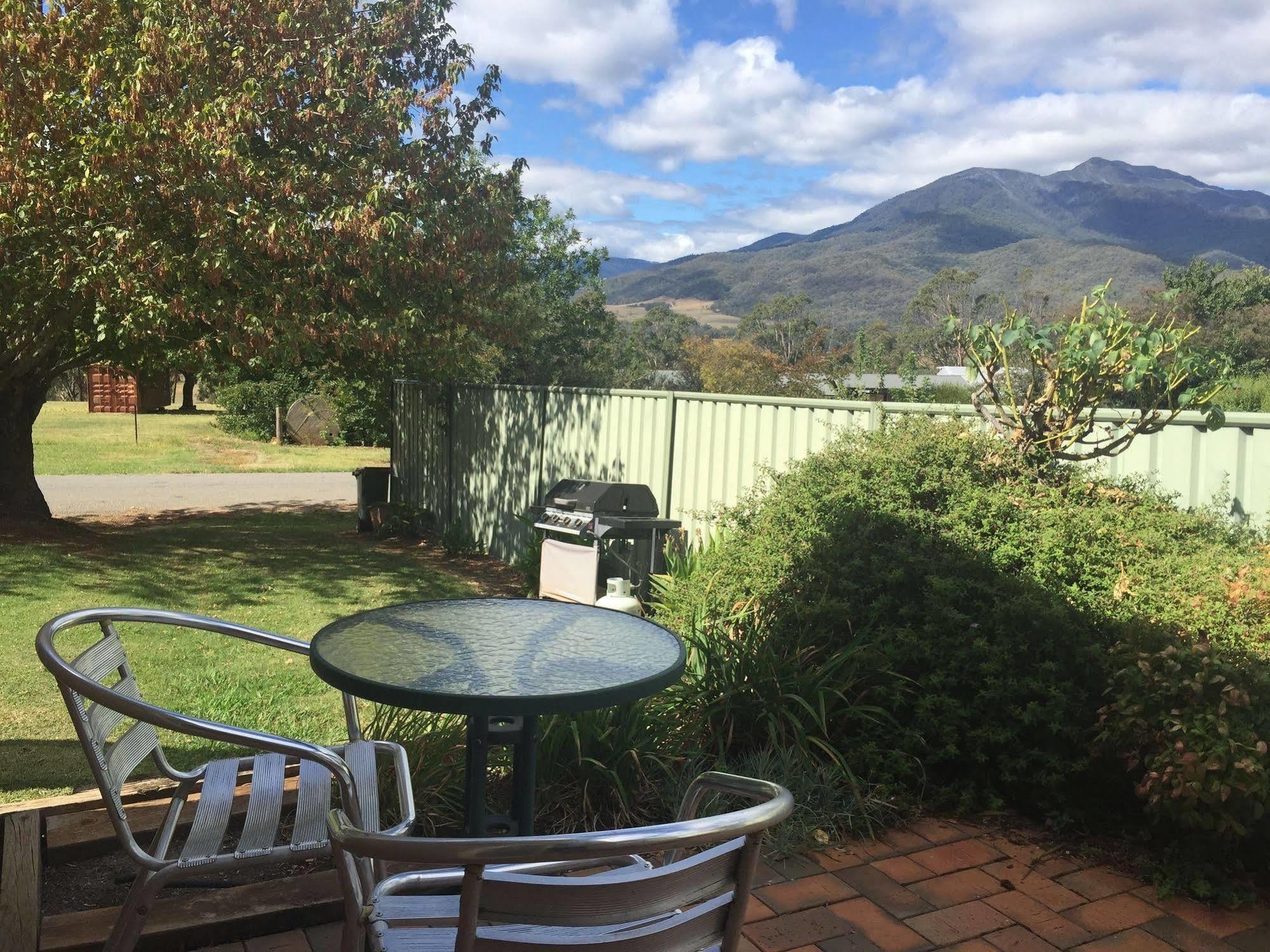 Bogong Moth Motel Mount Beauty Exteriér fotografie